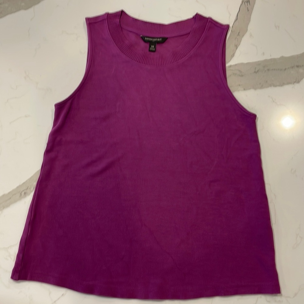 XS Banana Republic tank top.